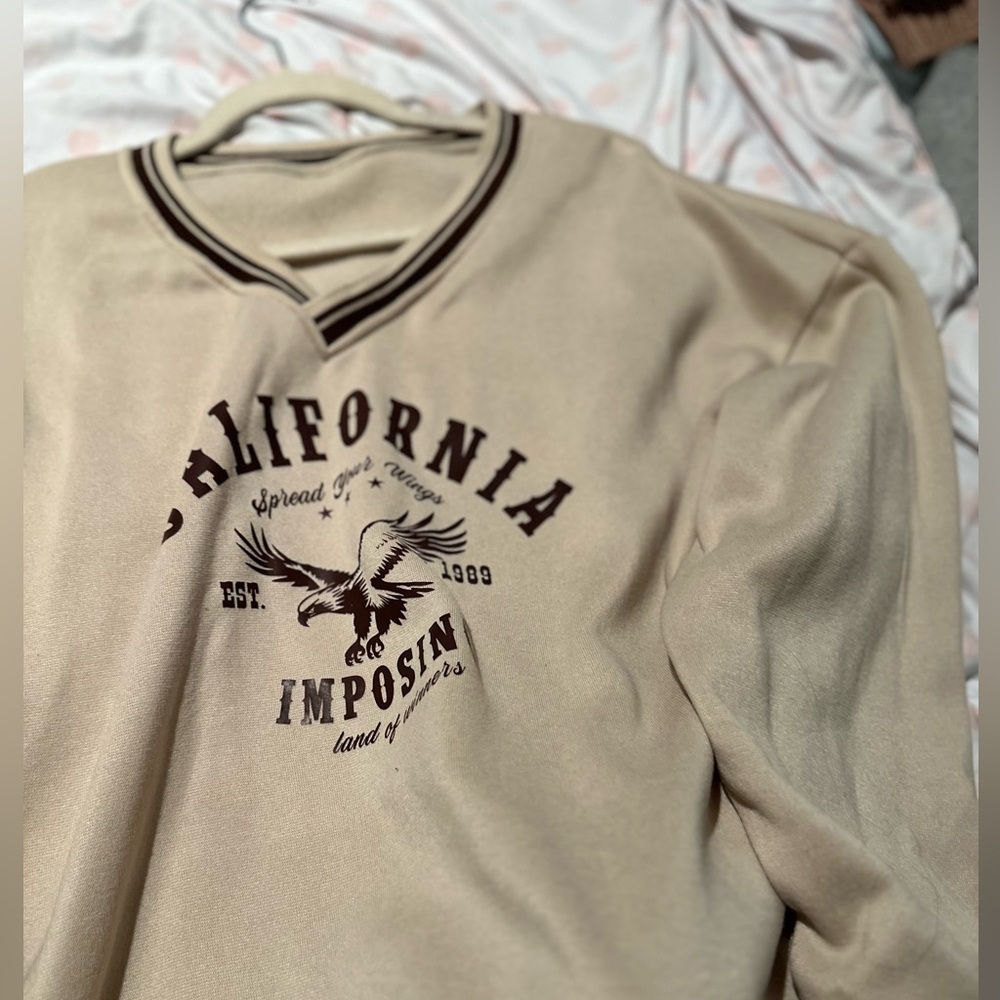 Beige California Graphic Sweatshirt